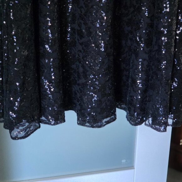 Sequin Maxi Dress - Picture 5 of 8